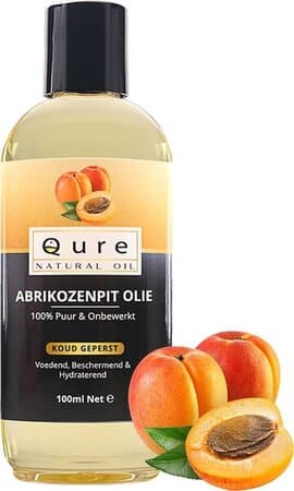 Product met pure abrikozenpitolie voor de huid